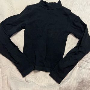 Womens black turtleneck long sleeved shirt